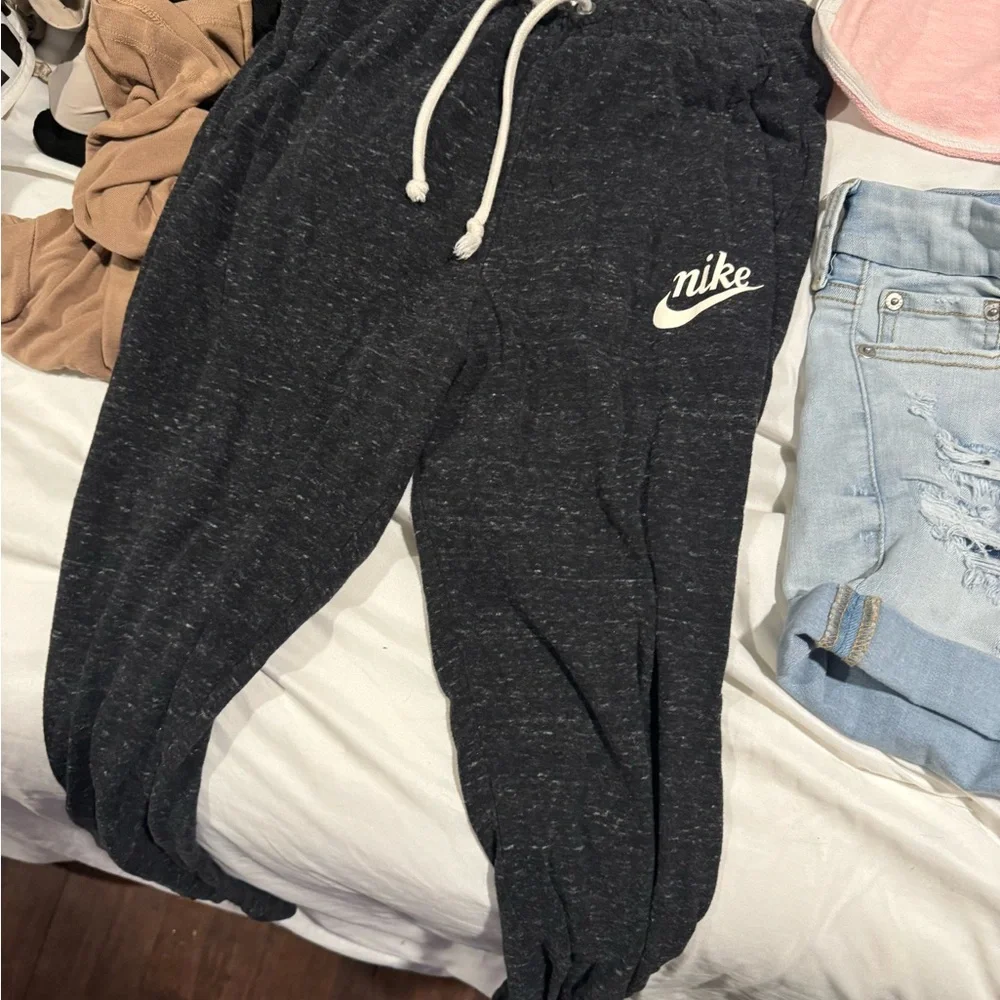 Small bundle - Picture 2 of 5